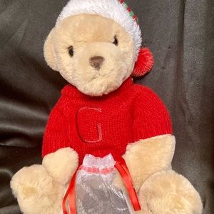 Godiva 2019 Teddy Bear holding a Gift Bag